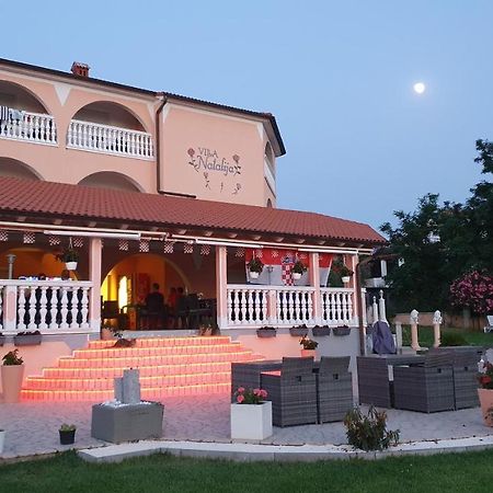 Villa Natalija メドゥリン エクステリア 写真