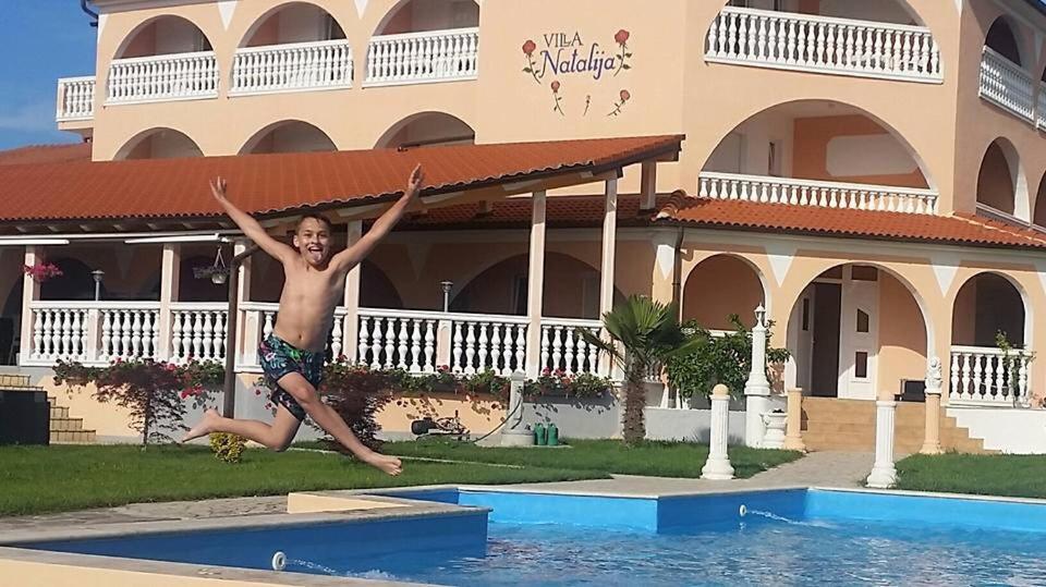 Villa Natalija メドゥリン エクステリア 写真